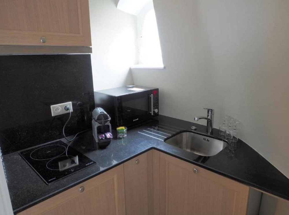 Studio, Ensuite (côté cour ) photo 3