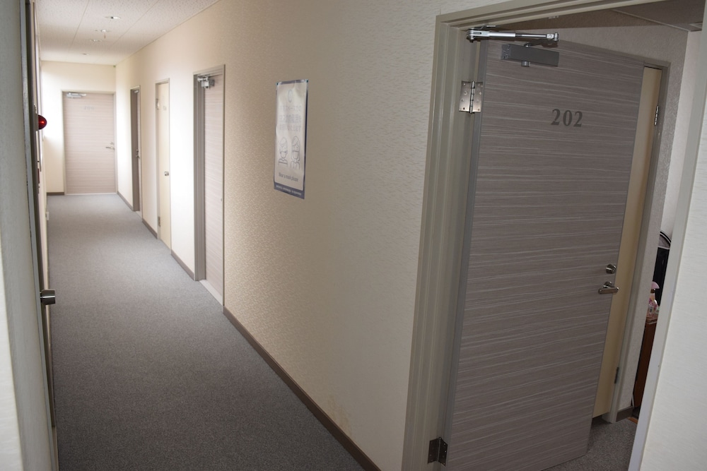 Twin Room (S) - Photo 2