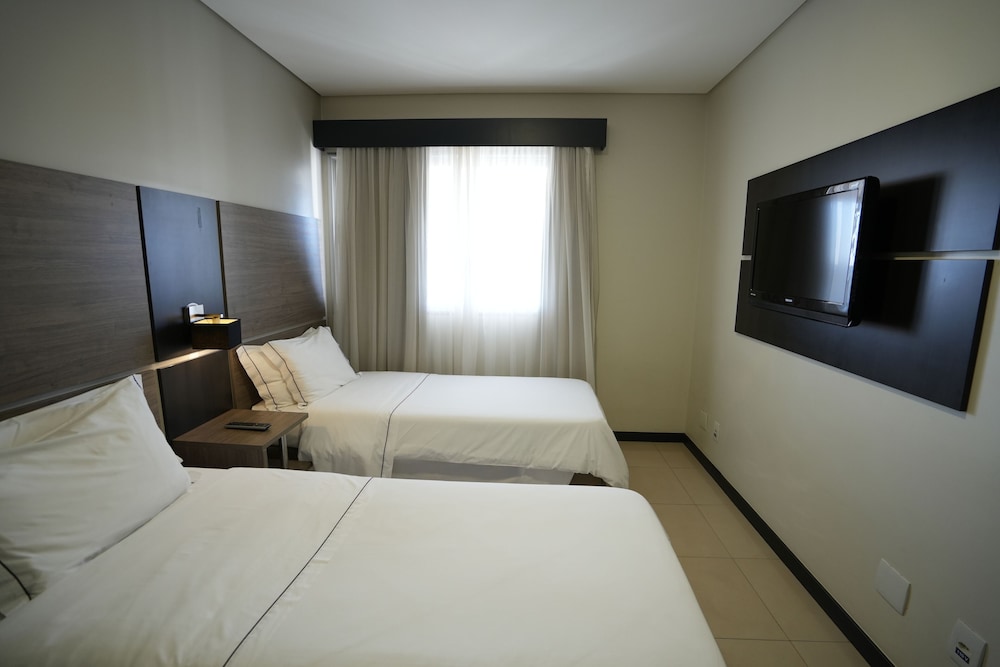 Deluxe Twin Room - Photo 4