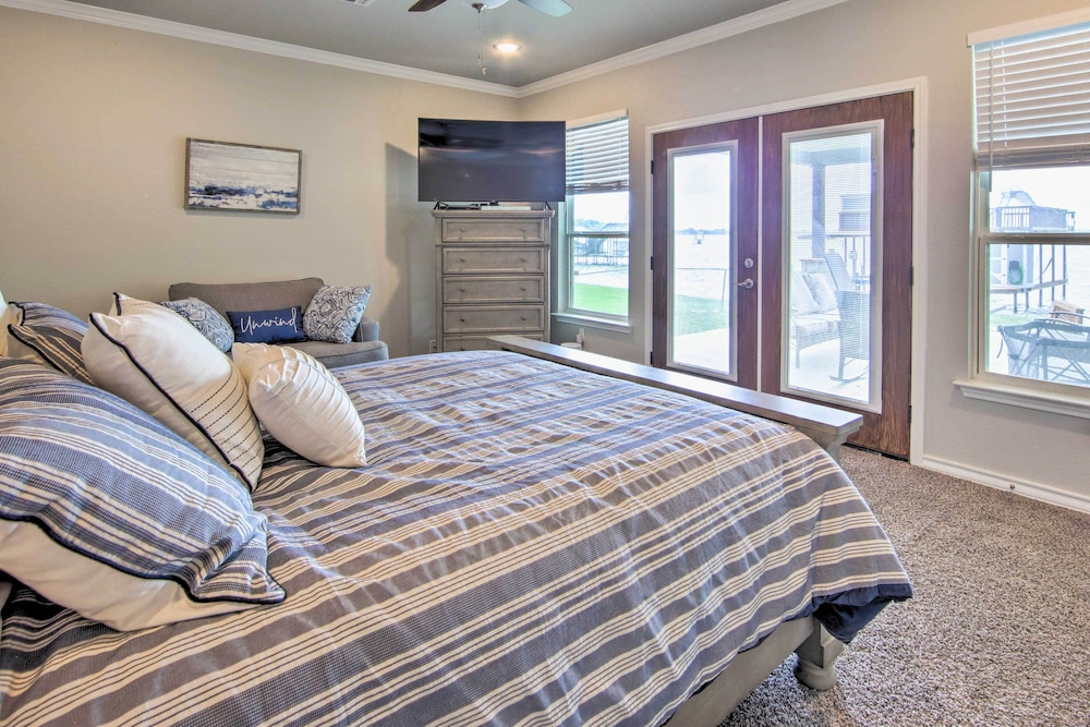 House (4 Bedrooms) photo 1