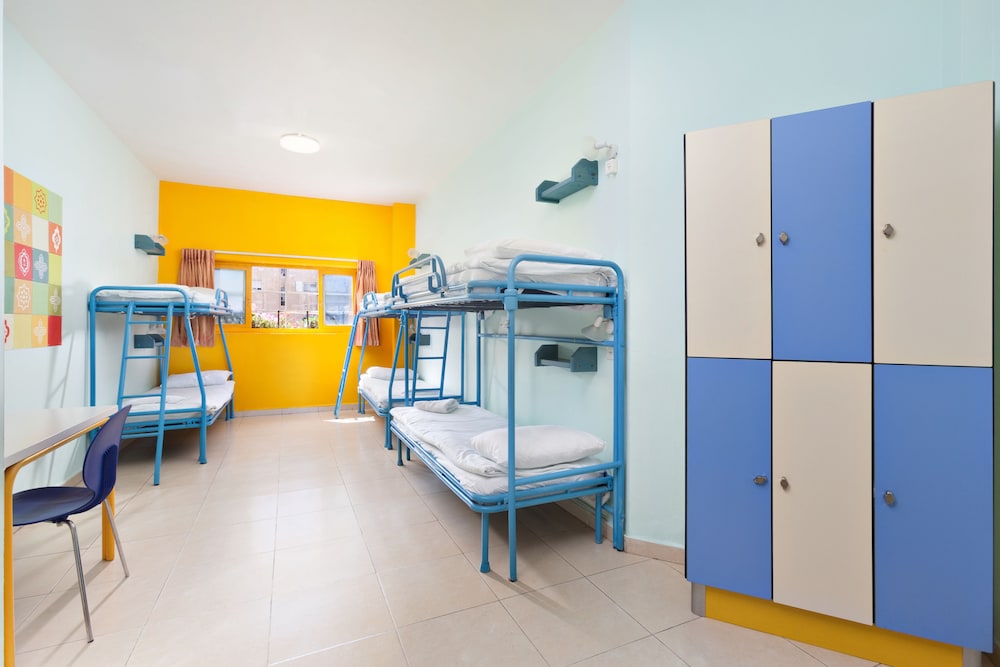 Shared Dormitory, Female Dorm (6 Beds) photo 2