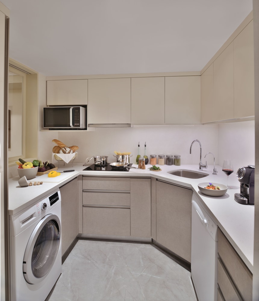 Luxury Suite, 2 Bedrooms (Residence) - Photo 3