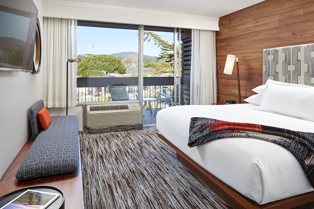 Room, 2 Queen Beds, Balcony photo 2