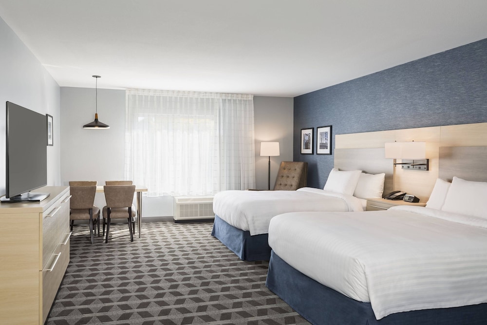 Studio Suite, 2 Queen Beds - Photo 1