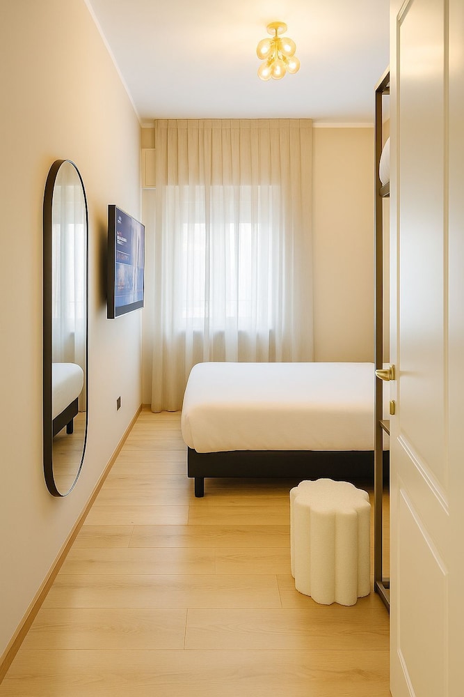 Standard Single Room, Balcony