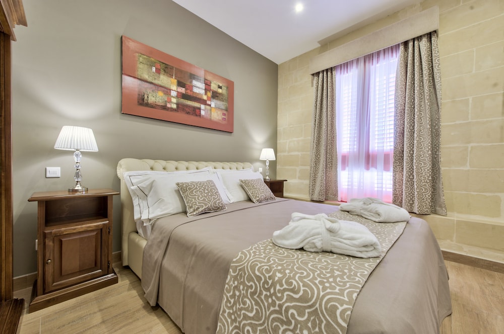 Standard Suite
