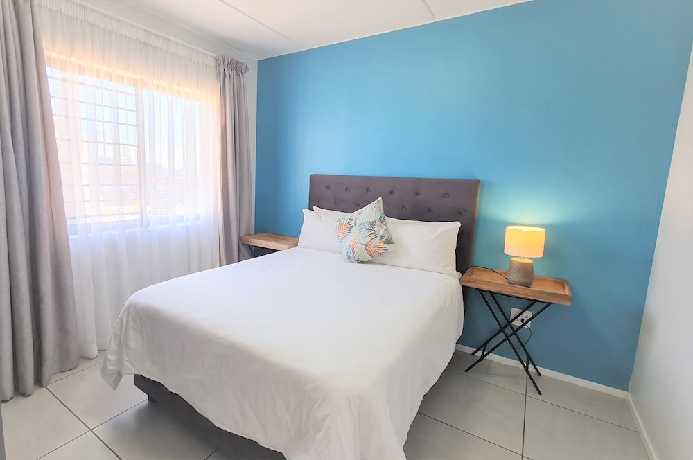 Deluxe Apartment, 2 Bedrooms - Photo 1
