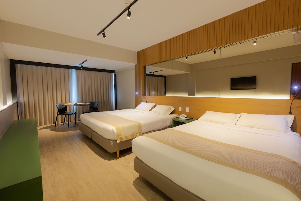 Premium Plus Luxury - Photo 2