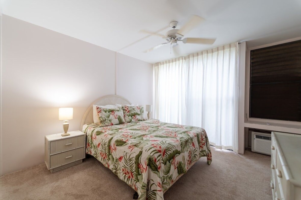 Condo, 1 Bedroom photo 1