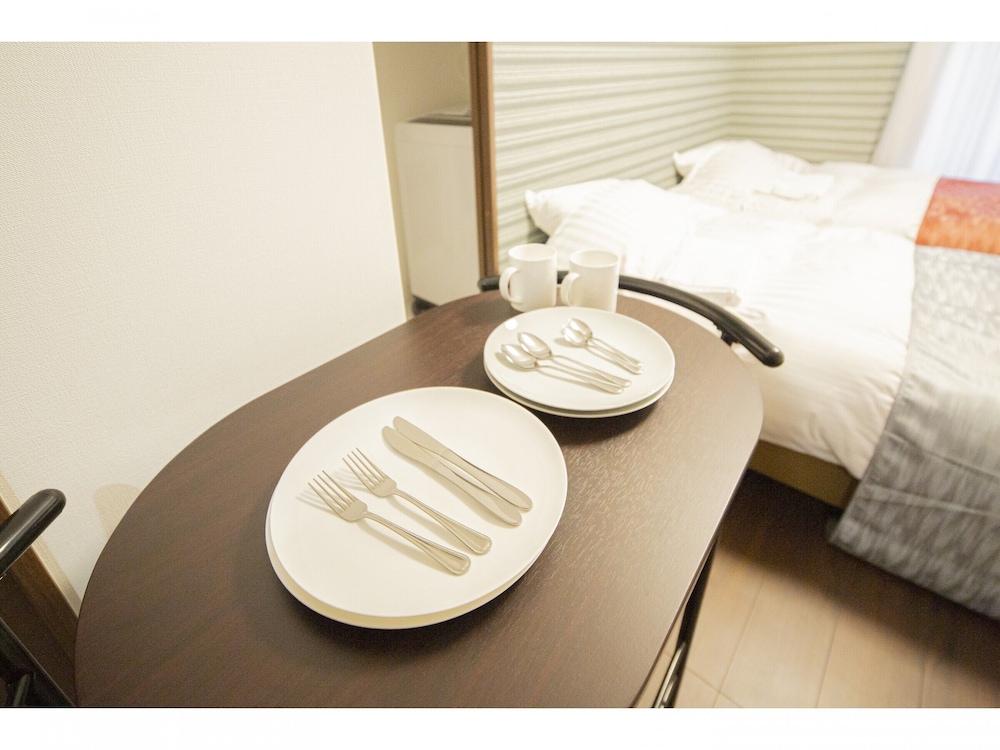 Standard Twin Room - Photo 2