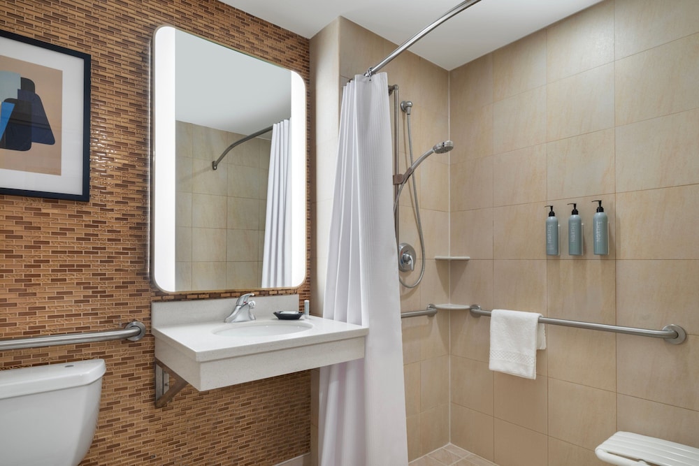 Premium Suite, 1 Bedroom thumbnail 5