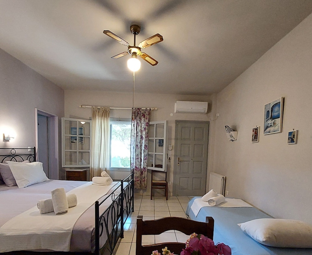 Deluxe Double Room, Garden Area (Private Garden and View) photo 1