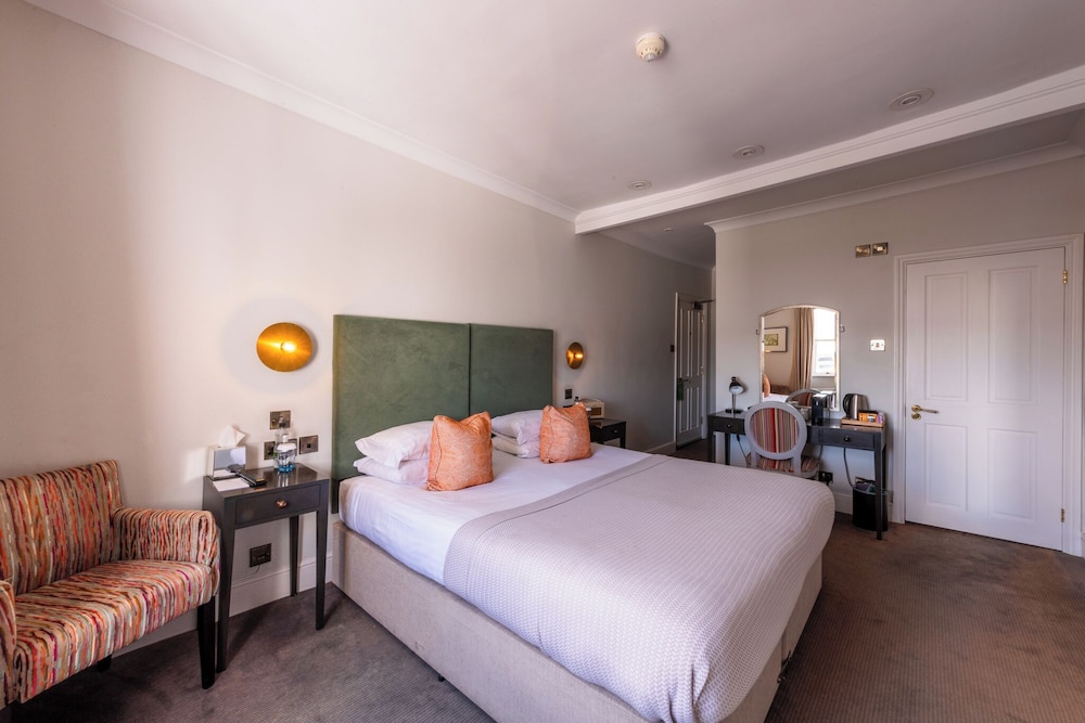 Classic Double Room