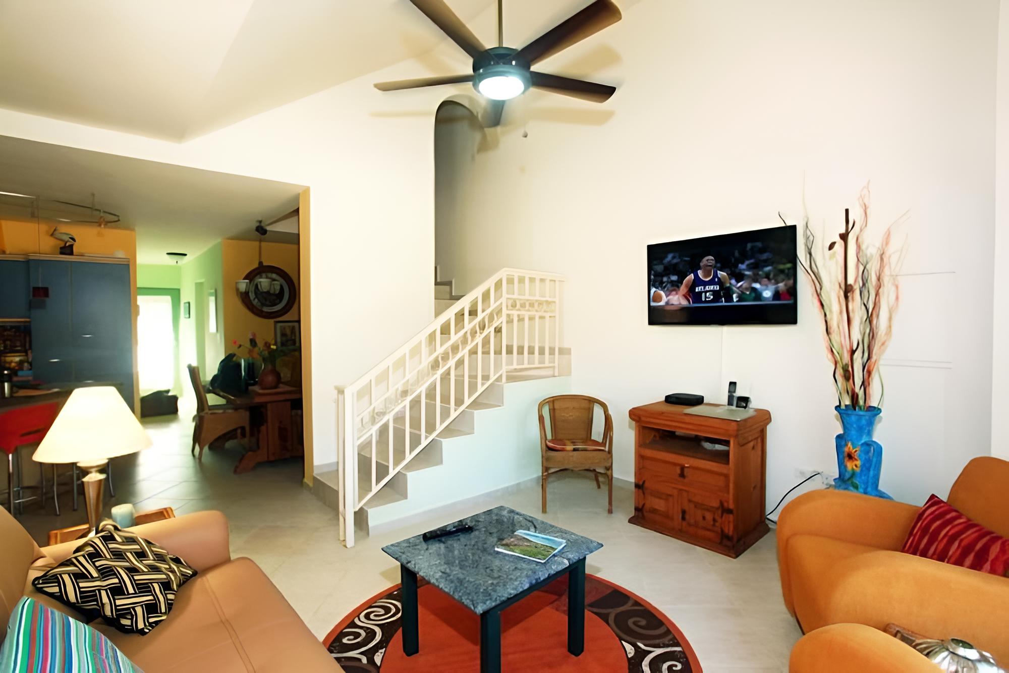 Villa photo 1