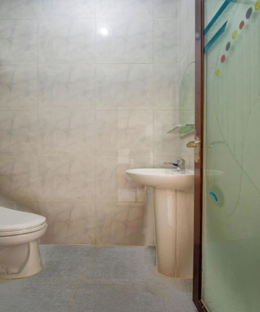 Deluxe Twin Room - Photo 5