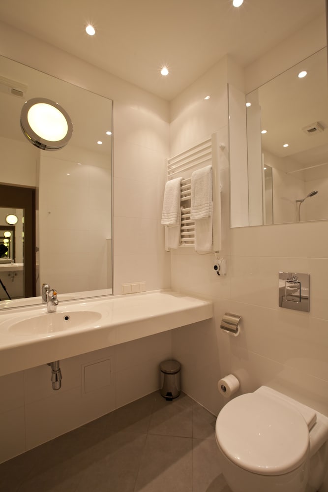 Studio Suite - Photo 5