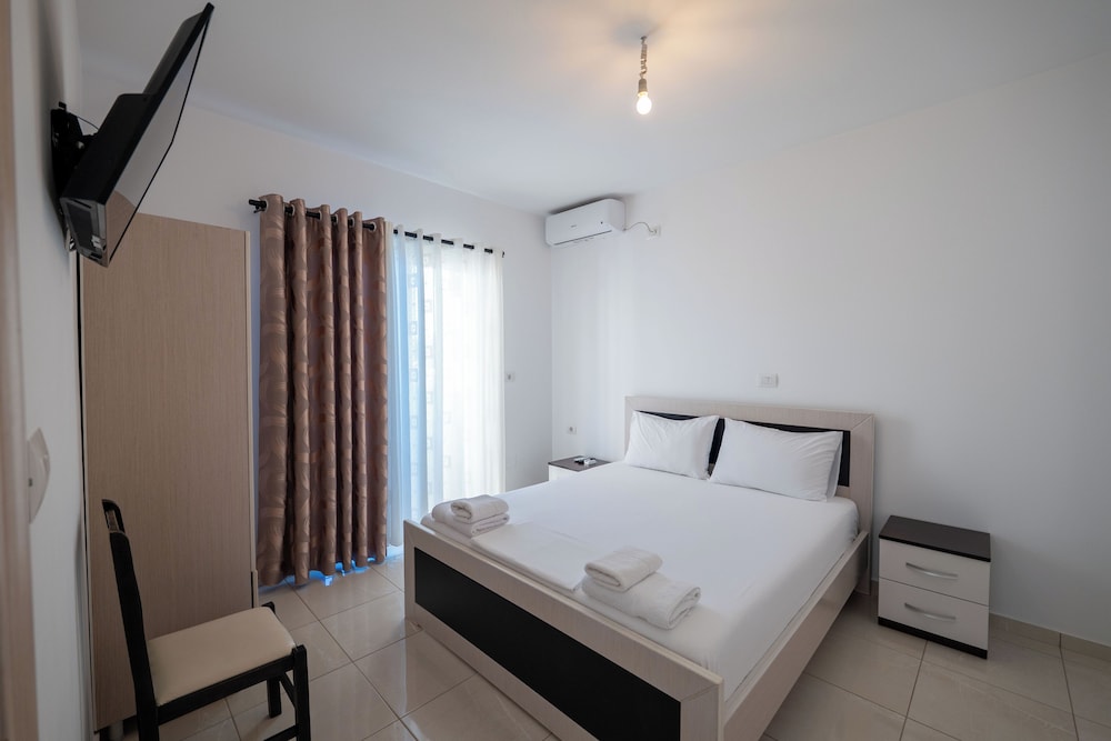 Basic Apartment