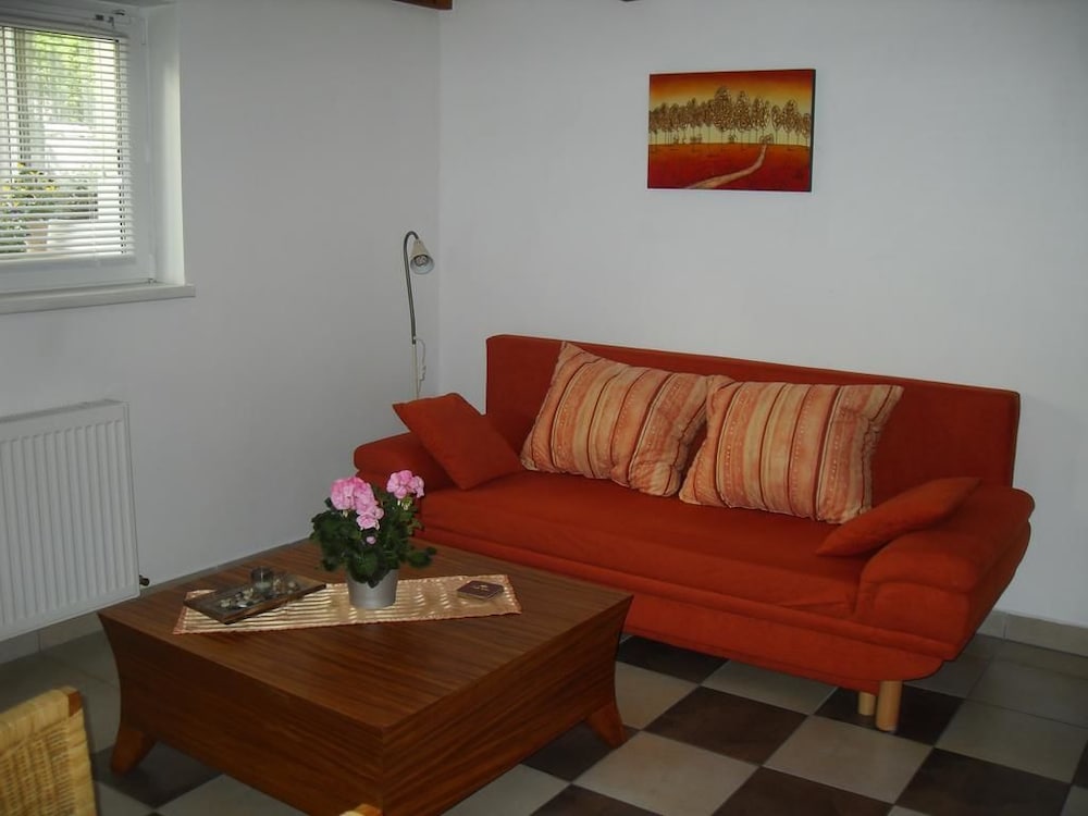 Apartment (2) photo 1