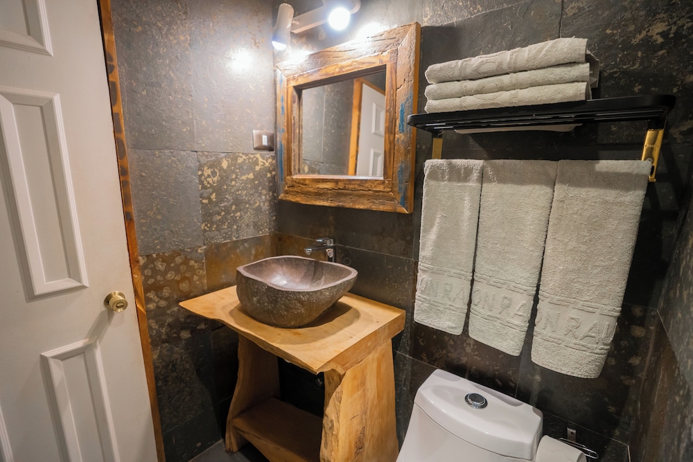 Standard Triple Room - Photo 6