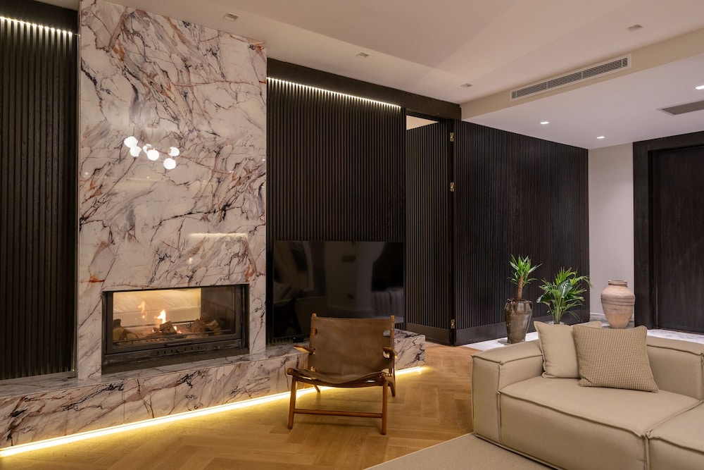 Luxury Villa photo 2