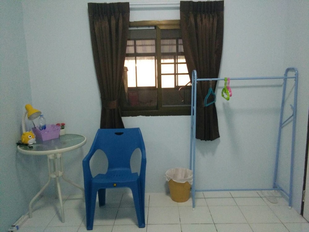 Economy Room photo 1