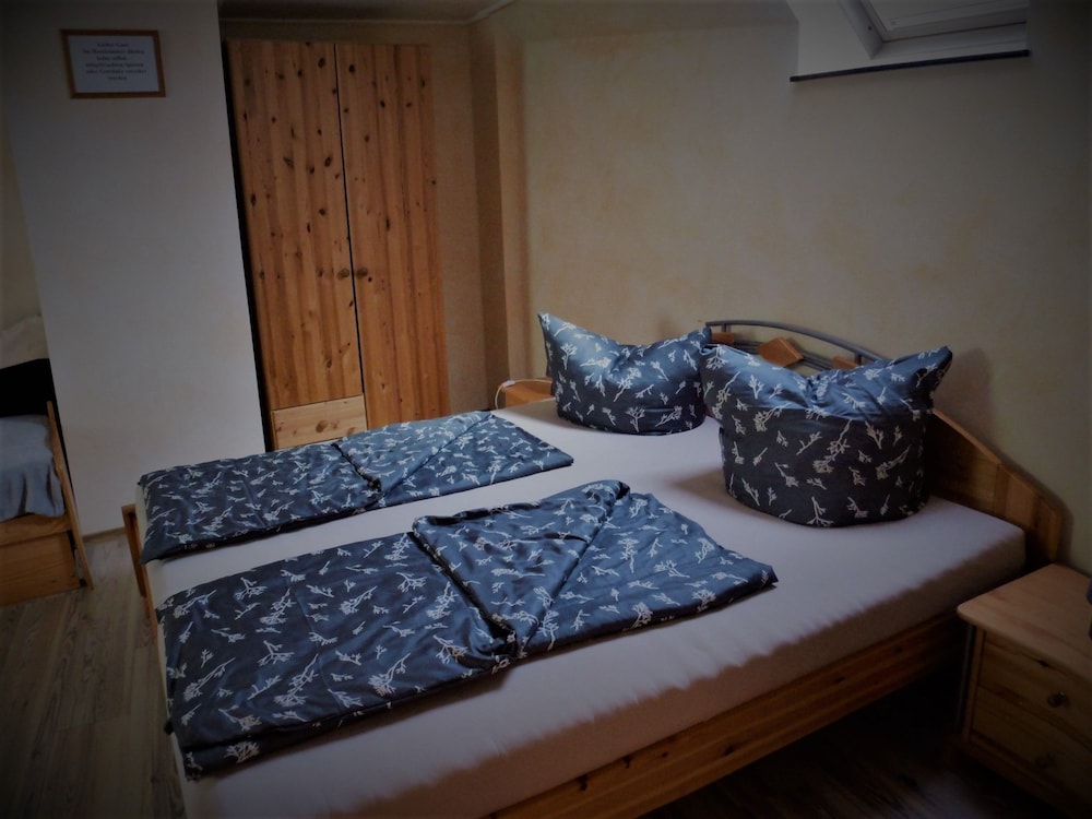 Standard Room photo 3