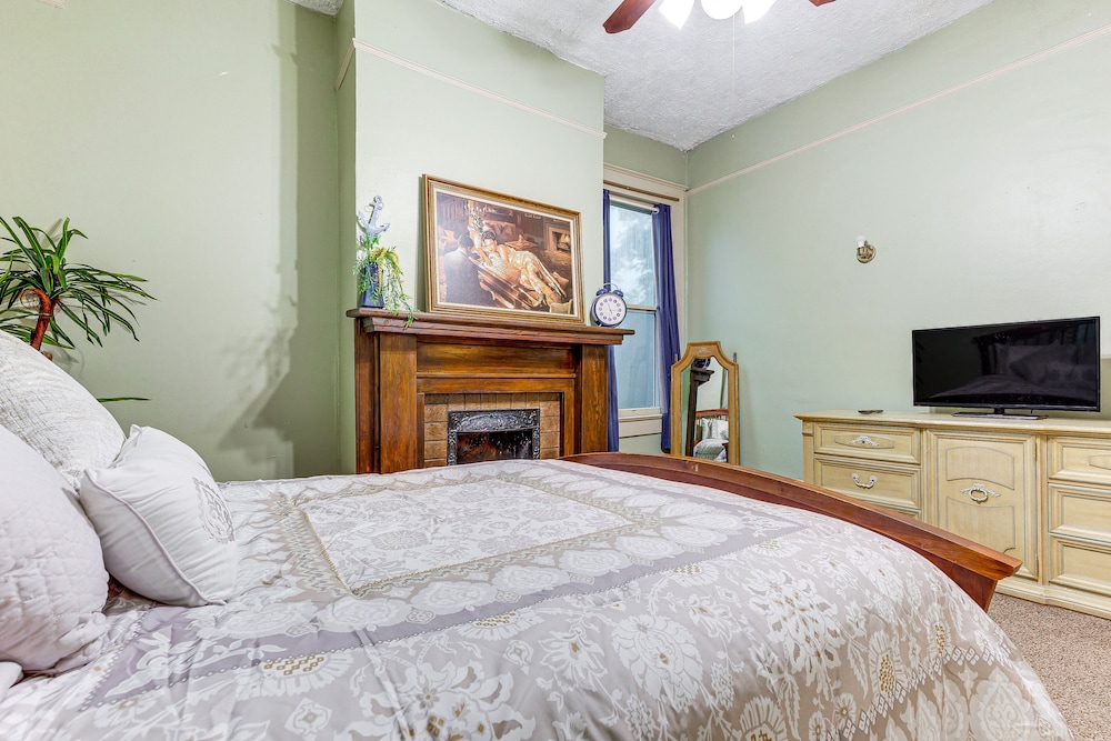 House (2 Bedrooms) photo 2
