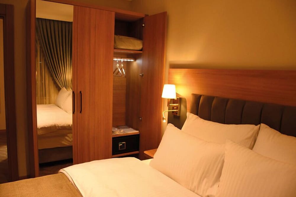 Standard Room - Photo 1