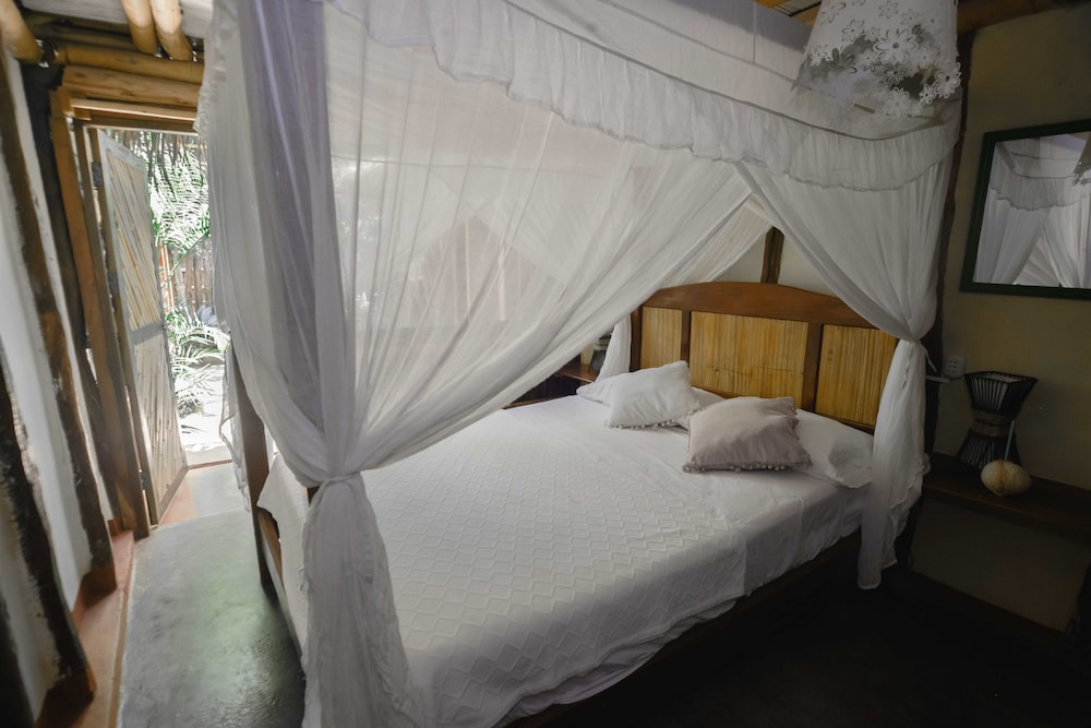 Suite, 1 Queen Bed, Private Bathroom photo 1