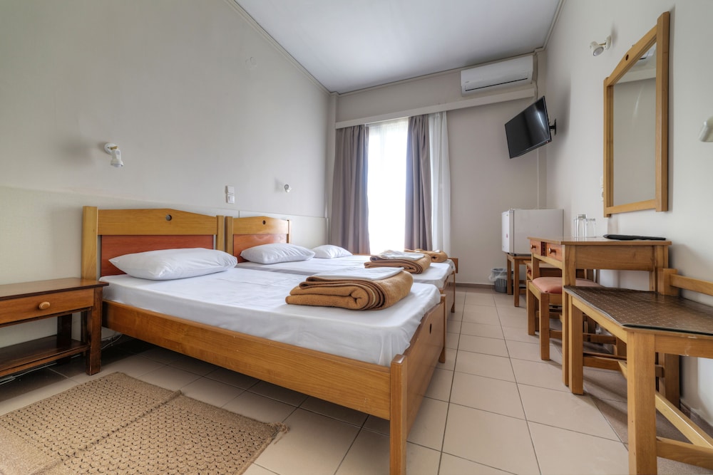 Triple Room, Mountain View photo 1