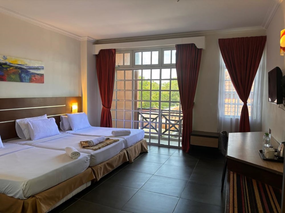 Deluxe Triple Room photo 1