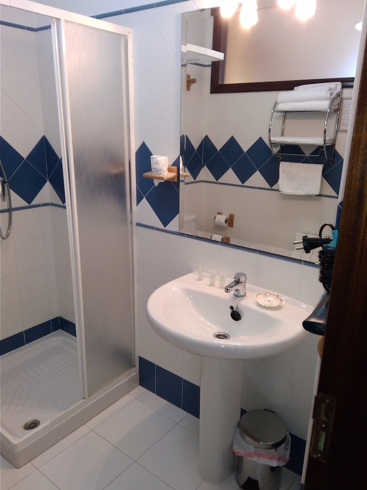 Suite, 1 Bedroom photo 2