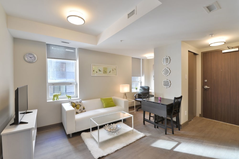 Apartment, 2 Bedrooms, Kitchen photo 3