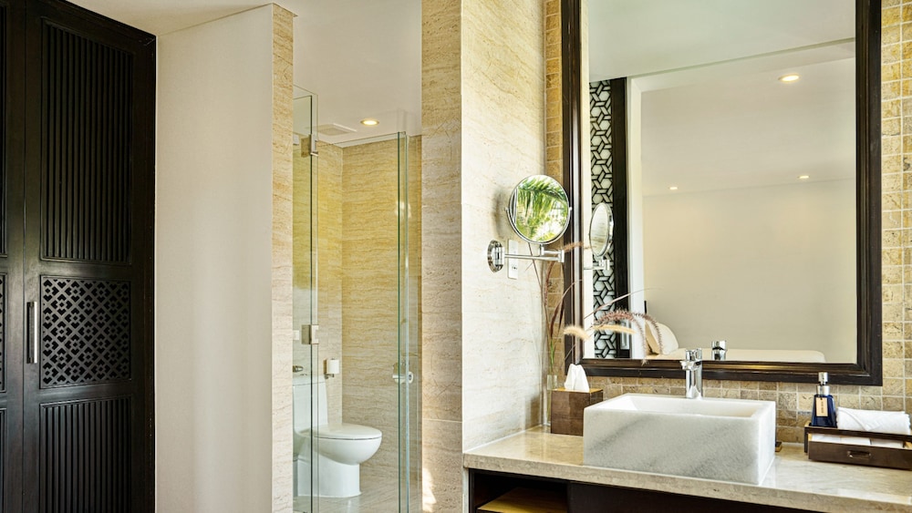 Superior Suite - Photo 3