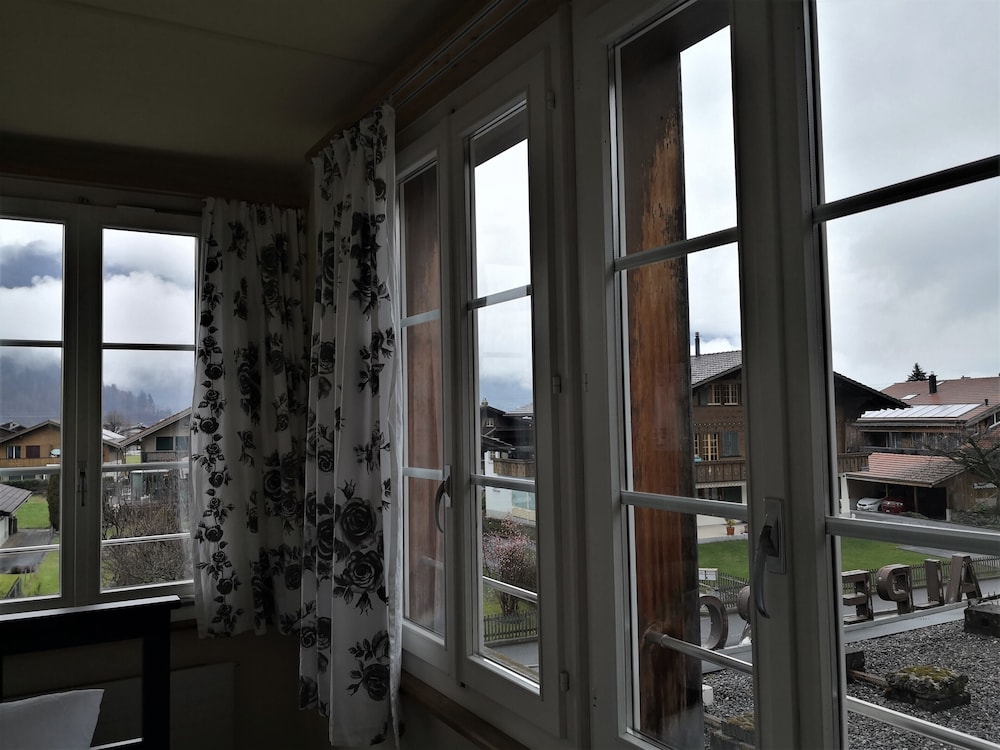 Classic Double Room, 2 Twin Beds - Photo 5