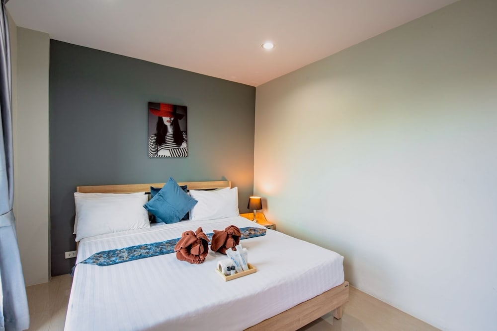 Parkside Deluxe Double Bed - Photo 8