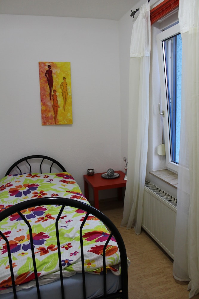 Economy Single Room, 1 Twin Bed, Courtyard Area photo 1