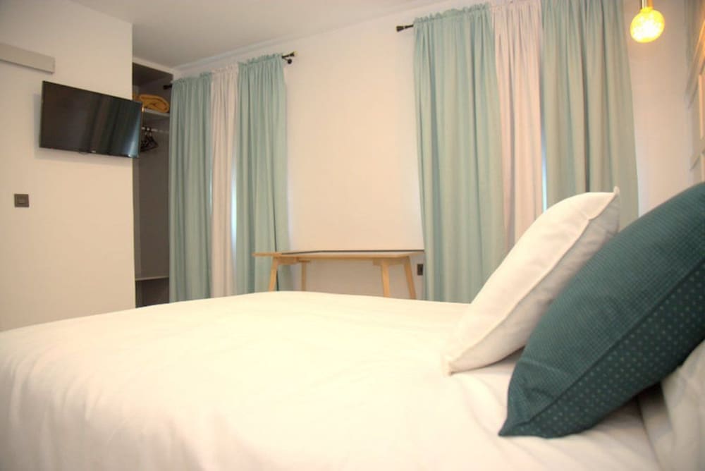 Standard Double or Twin Room, 1 Bedroom, Non Smoking - Photo 5