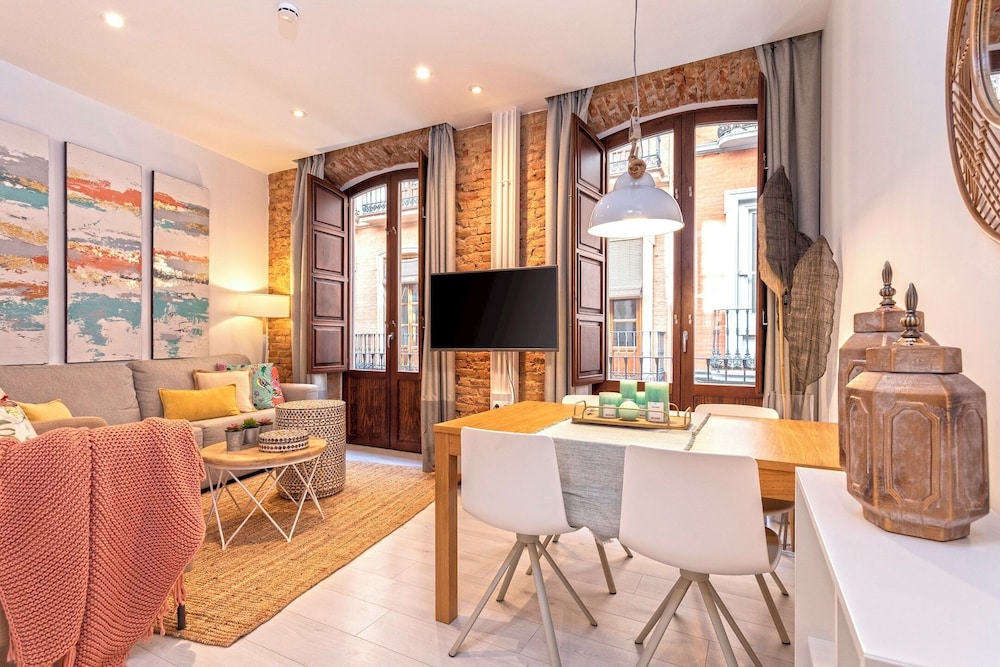 Apartment (1 Bedroom)