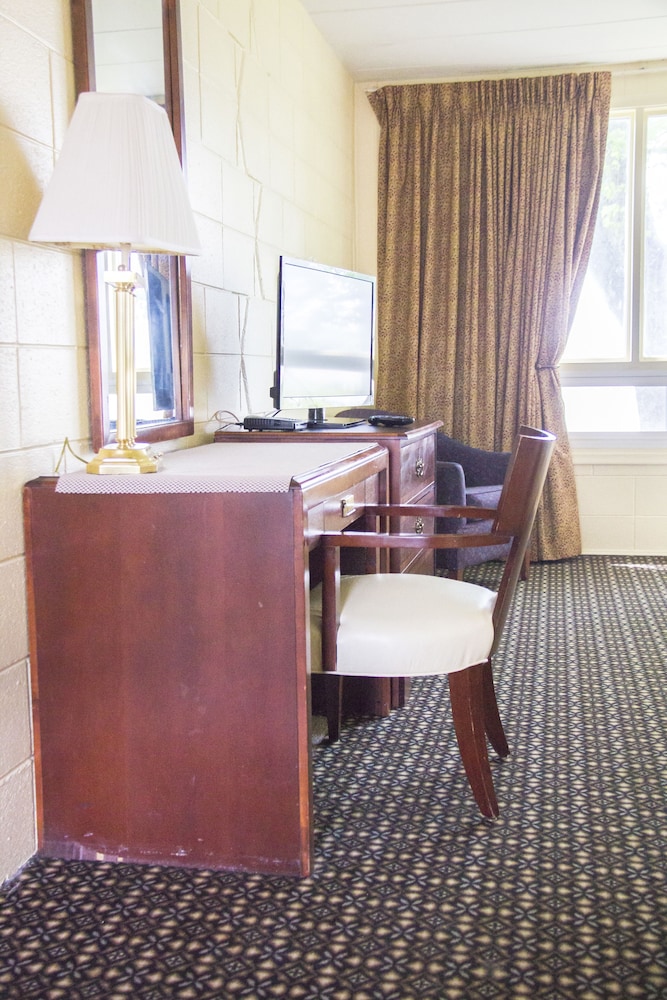 Premium Room, 2 Queen Beds, River View photo 3