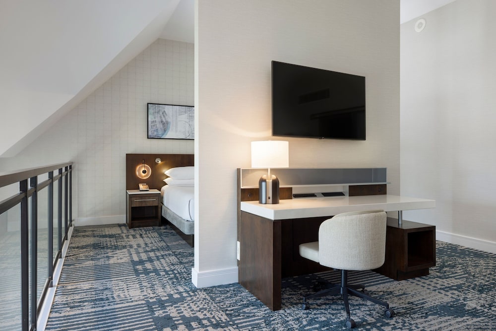 Suite, 1 Bedroom photo 3