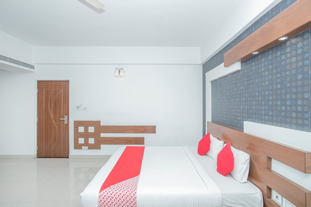 Standard Double or Twin Room photo 3