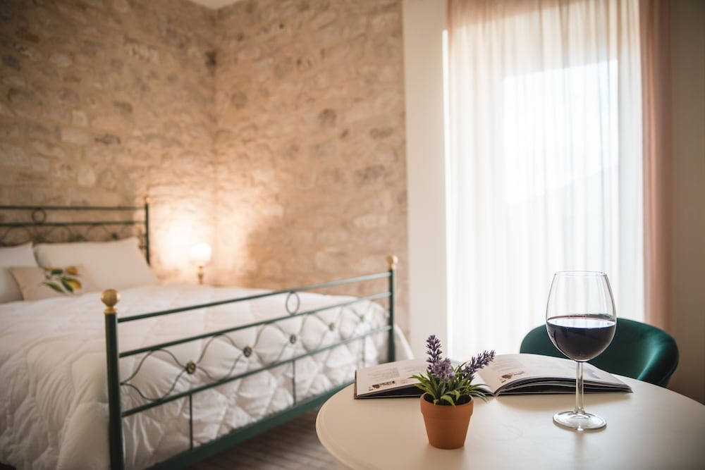 Design Double Room, Private Bathroom, Garden View