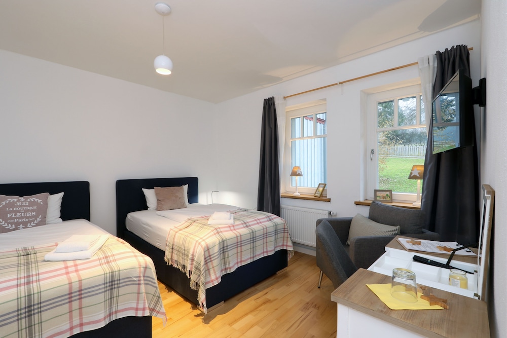 Classic Double Room photo 3