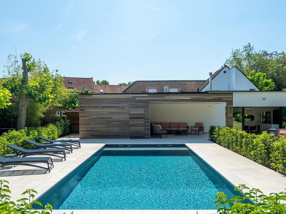 House photo 1