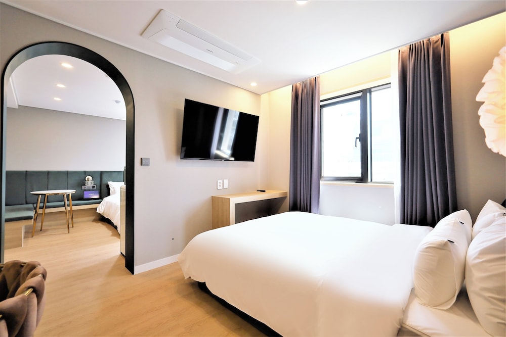 VVIP Room Type 1 photo 1