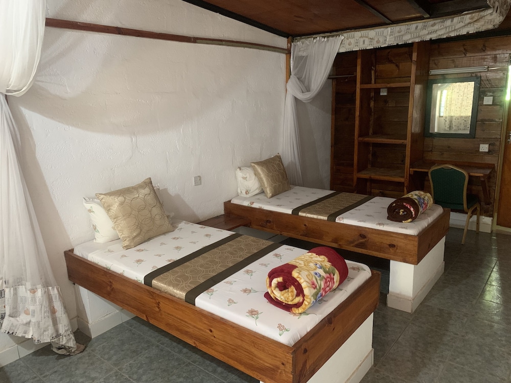 Traditional Twin Room