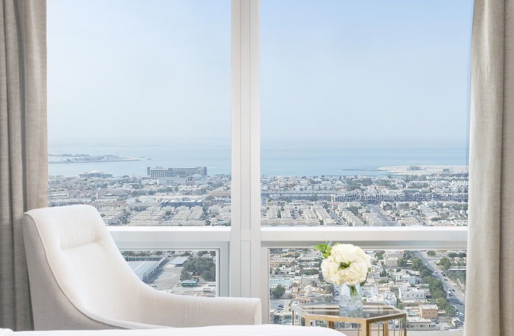 Deluxe Room, 1 King Bed, Sea View - Photo 6