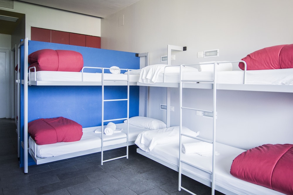 Habitación Cuádruple con Balcón