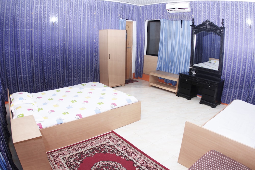 Standard Single Room, Multiple Beds photo 1